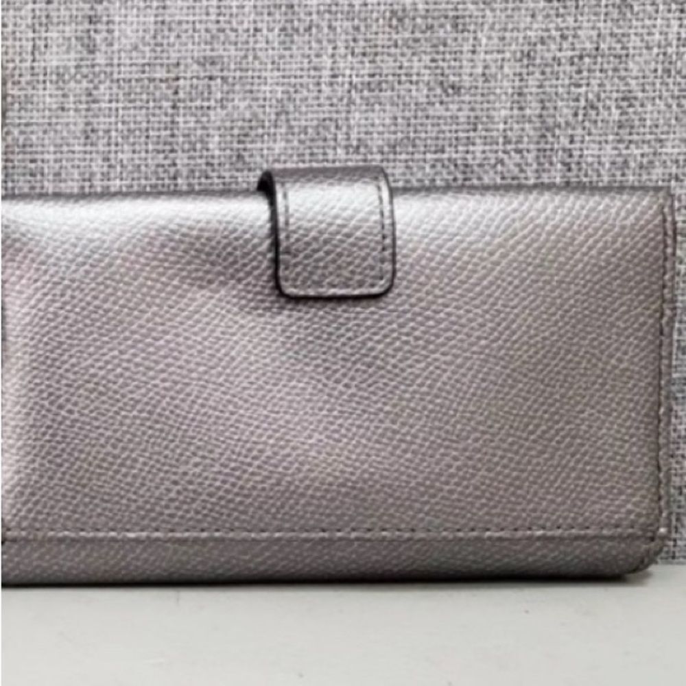 Coach Pewter Gray Leather Wallet with Monogram Lining - Picture 3 of 6